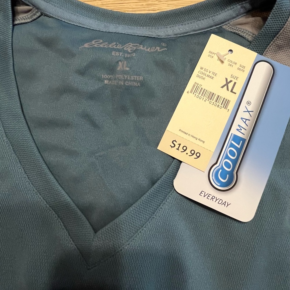 Eddie Bauer Dust Blue CoolMax V-Neck Tank Top